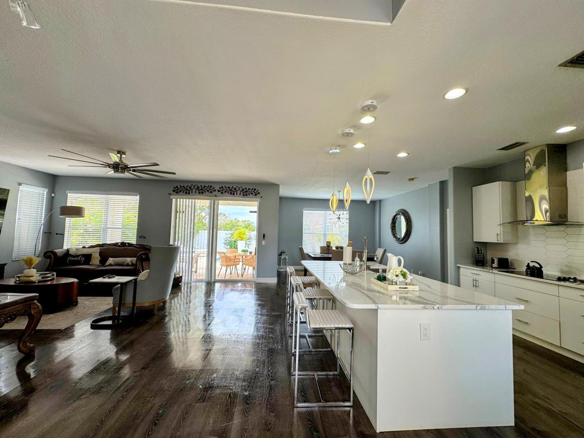 Paradise Heated Pool Home Near Img And Siesta Key Beach Bradenton Bagian luar foto